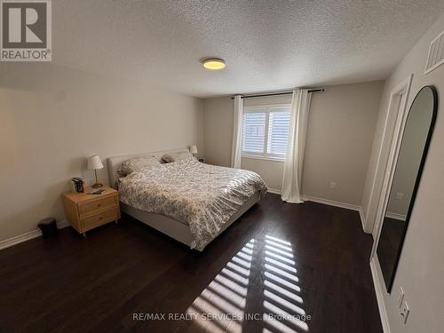 7 Sonoma Valley Crescent, Hamilton, ON - Indoor Photo Showing Bedroom