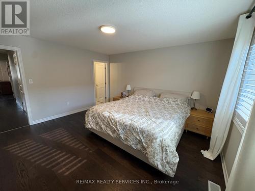 7 Sonoma Valley Crescent, Hamilton, ON - Indoor Photo Showing Bedroom