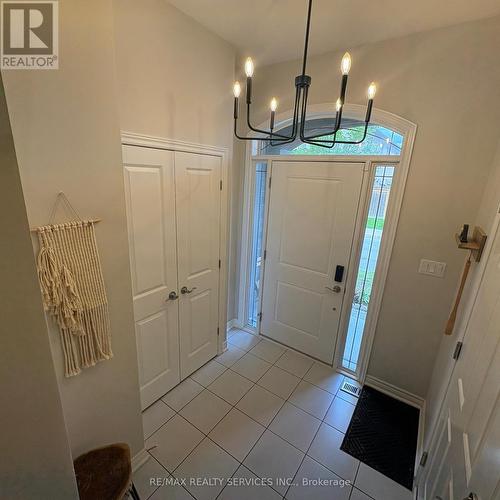 7 Sonoma Valley Crescent, Hamilton, ON - Indoor Photo Showing Other Room