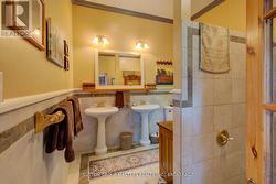 Ensuite - 