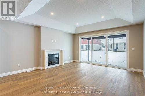 Lot 105 Darwin Crescent, London South (South V), ON - Indoor With Fireplace