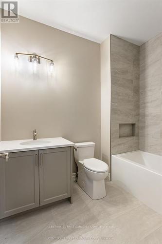 Lot 105 Darwin Crescent, London South (South V), ON - Indoor Photo Showing Bathroom