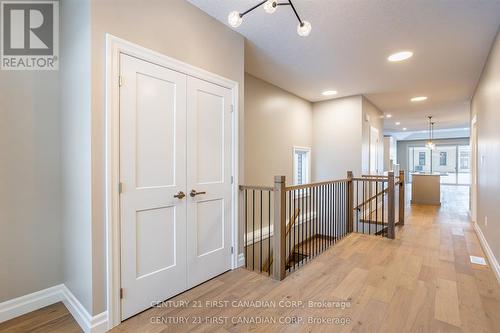 Lot 105 Darwin Crescent, London South (South V), ON - Indoor Photo Showing Other Room