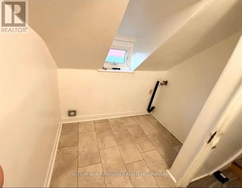 173 Adelaide Street N, London East (East K), ON - Indoor Photo Showing Other Room