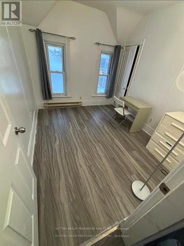 173 Adelaide Street N, London East (East K), ON - Indoor Photo Showing Other Room