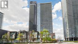 809 - 121 MCMAHON DRIVE Toronto, ON M2K 0C1
