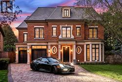 45 NORDEN CRESCENT Toronto, ON M3B 1B7