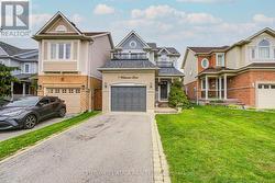 7 WHITEWATER STREET  Whitby, ON L1R 2S9