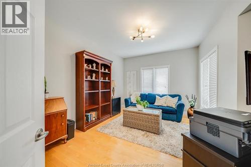 7840 Stella Crescent, Windsor, ON - Indoor
