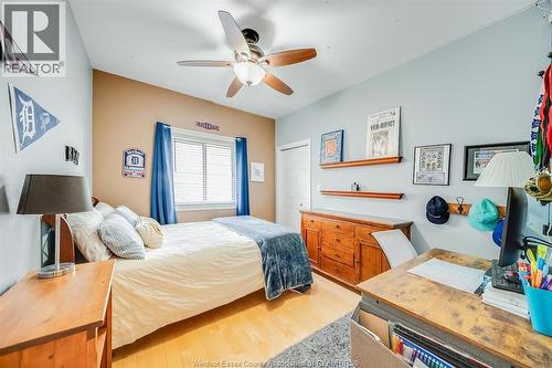 7840 Stella Crescent, Windsor, ON - Indoor Photo Showing Bedroom