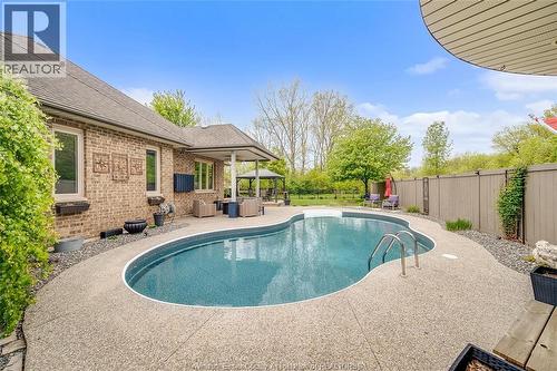 7840 Stella Crescent, Windsor, ON - Outdoor With In Ground Pool With Backyard