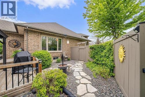 7840 Stella Crescent, Windsor, ON - Outdoor With Exterior