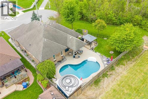 7840 Stella Crescent, Windsor, ON - Outdoor With In Ground Pool