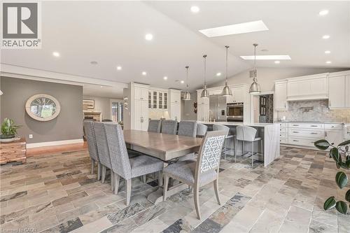 707 Eagle Drive, Burlington, ON - Indoor Photo Showing Dining Room