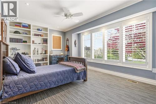 707 Eagle Drive, Burlington, ON - Indoor Photo Showing Bedroom