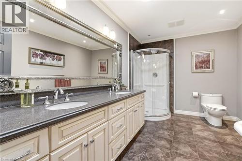 707 Eagle Drive, Burlington, ON - Indoor Photo Showing Bathroom