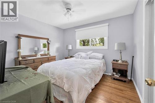 24 Oxford Street, Brantford, ON - Indoor Photo Showing Bedroom