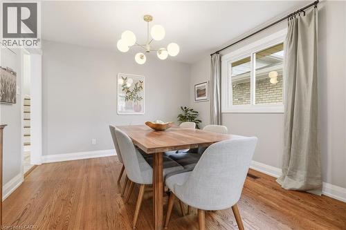 3452 Caplan Crescent, Burlington, ON - Indoor Photo Showing Dining Room