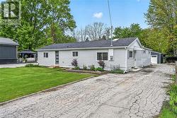 13 BILL'S CORNERS Road Simcoe, ON N3Y 4K5