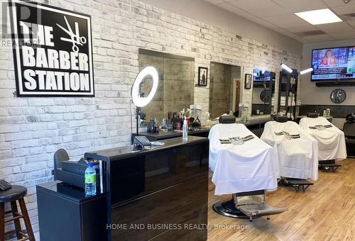 2011 Lakeshore Road, Burlington, ON 