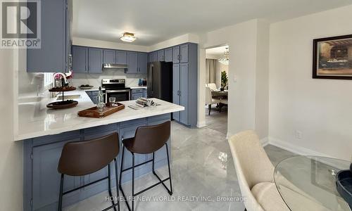 93 Willowbrook Road, Markham, ON - Indoor Photo Showing Kitchen With Upgraded Kitchen
