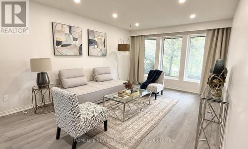 93 Willowbrook Road, Markham, ON - Indoor Photo Showing Other Room