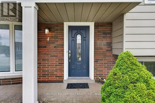 4 Camelot Drive, Hamilton, ON - Outdoor With Exterior