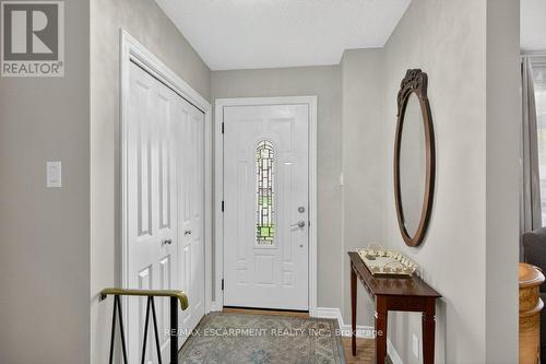 4 Camelot Drive, Hamilton, ON - Indoor Photo Showing Other Room