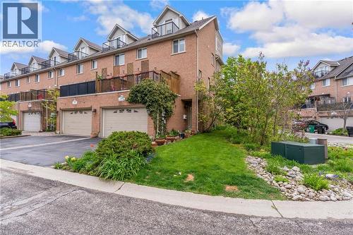 53 Grosvenor Lane, Cambridge, ON - Outdoor