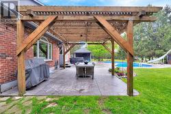 Back Yard - patio & purgola - 