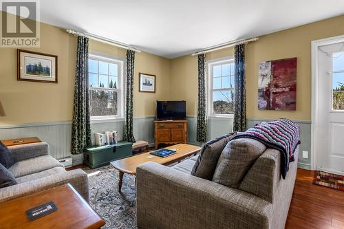 Trail House Living Room - 3 & 5 Marshall’S Hill, Trinity East, NL - Indoor Photo Showing Living Room