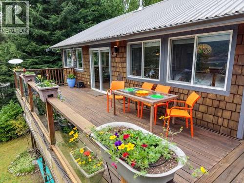 10826 Mariners Way, Powell River, BC - Outdoor With Deck Patio Veranda With Exterior
