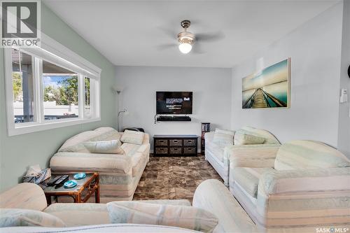 607 Brighton Street, Saskatchewan Beach, SK - Indoor Photo Showing Other Room