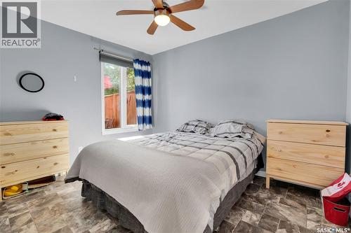 607 Brighton Street, Saskatchewan Beach, SK - Indoor Photo Showing Bedroom