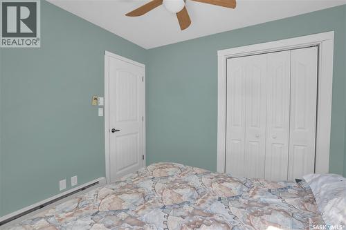 607 Brighton Street, Saskatchewan Beach, SK - Indoor Photo Showing Bedroom