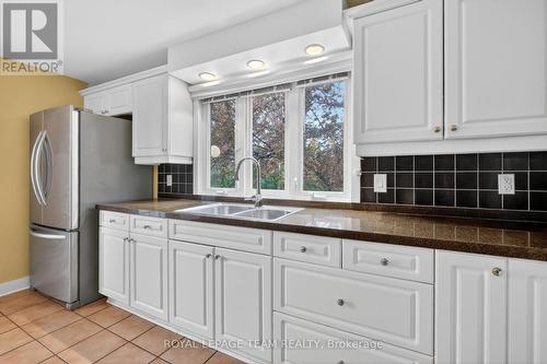 196 Prince Albert Street, Ottawa, ON - Indoor Photo Showing Kitchen With Double Sink