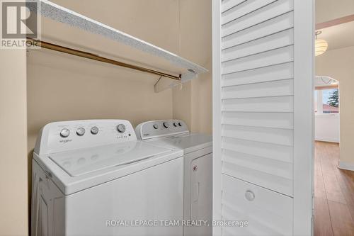 Apartment laundry - 196 Prince Albert Street, Ottawa, ON - Indoor Photo Showing Laundry Room