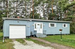 185 BAY STREET E  Blue Mountains, ON N0H 2P0