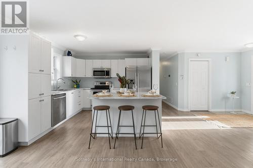 1021 Tower Crescent, Gravenhurst (Morrison), ON - Indoor Photo Showing Kitchen With Stainless Steel Kitchen With Double Sink