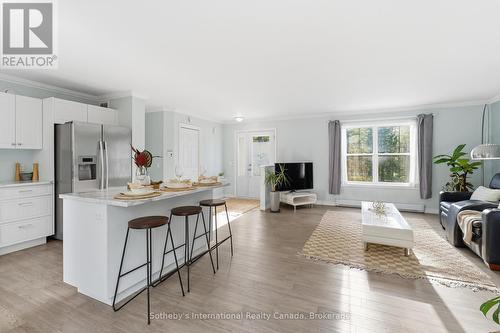 1021 Tower Crescent, Gravenhurst (Morrison), ON - Indoor