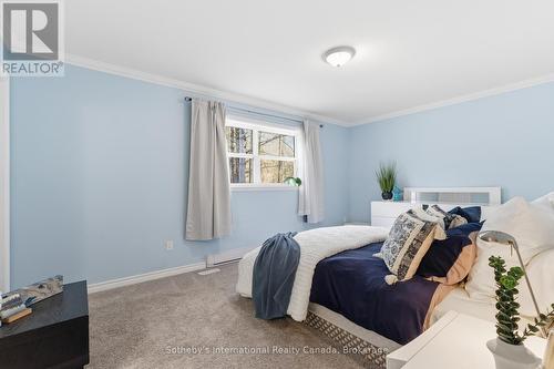 1021 Tower Crescent, Gravenhurst (Morrison), ON - Indoor Photo Showing Bedroom