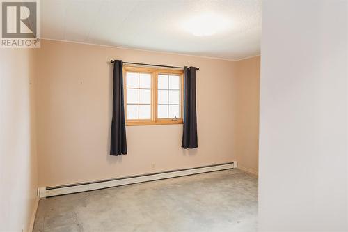 32 Brochen Street, Gander, NL - Indoor Photo Showing Other Room