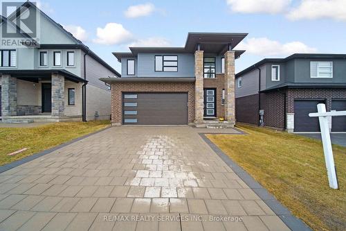 1891 Fountain Grass Drive, London South, ON - Outdoor With Facade
