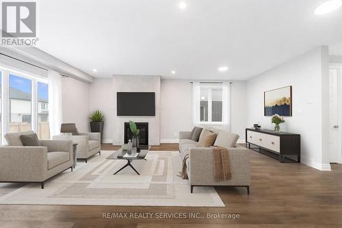 1891 Fountain Grass Drive, London South, ON - Indoor Photo Showing Living Room