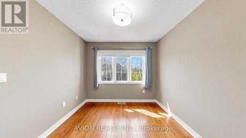 55 Madison Heights Boulevard, Markham, ON - Indoor Photo Showing Other Room