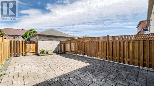 55 Madison Heights Boulevard, Markham, ON - Outdoor