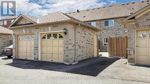55 Madison Heights Boulevard, Markham, ON - Outdoor With Exterior