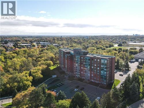 55 BLUE SPRINGS Drive Unit# PH12  Waterloo, ON N2J 4T3