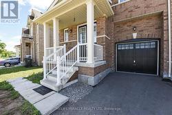 418 ROYAL WEST DRIVE  Brampton, ON L6X 5K1