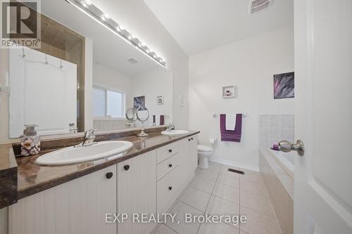 832 O'Reilly Crescent, Shelburne, ON - Indoor Photo Showing Bathroom